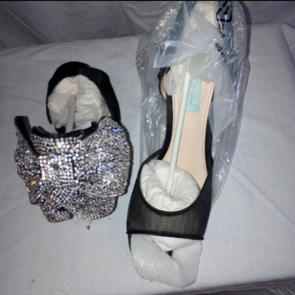 BLUE BY BETSEY JOHNSON Bow Heel